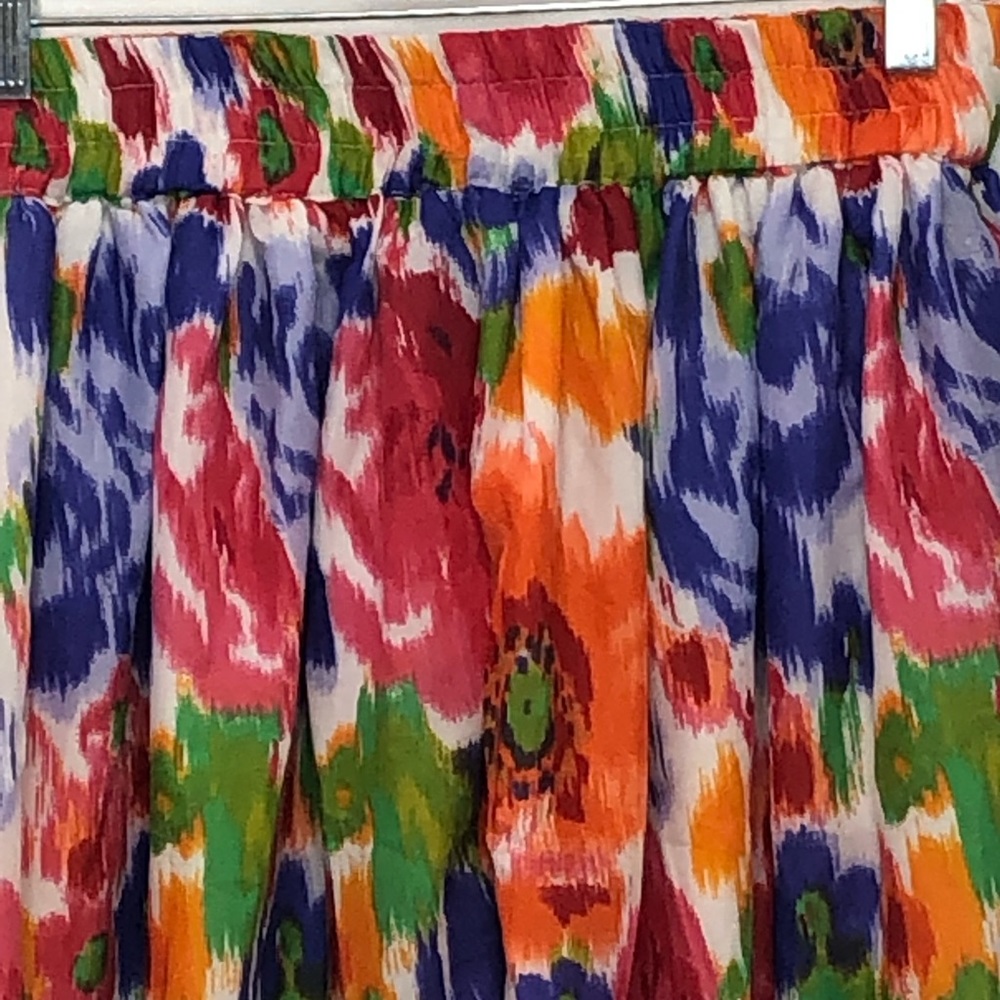 Cute Floral Skirt - Picture 7 of 8